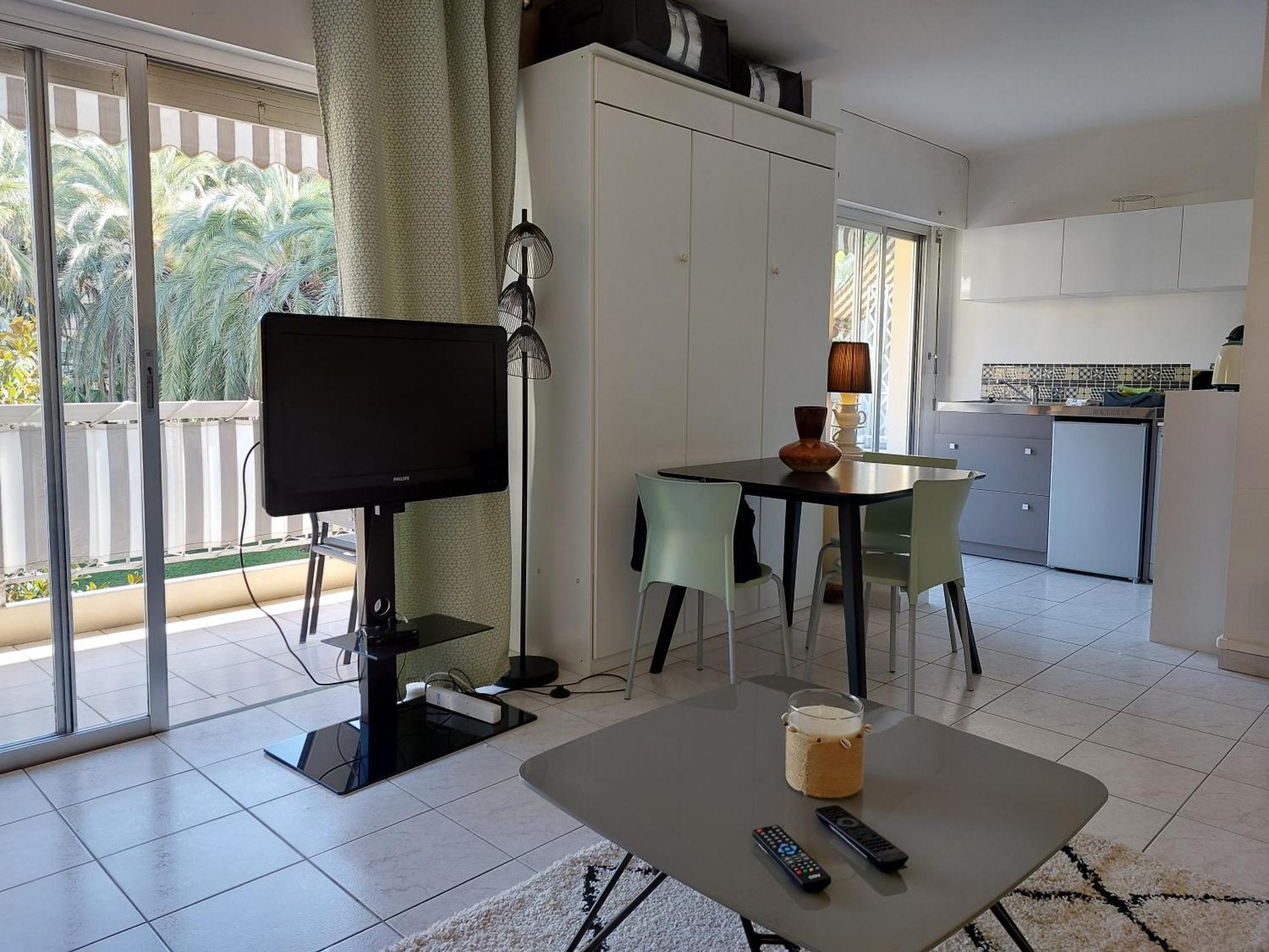 Studio Montrose Cannes - Axelle Loc'Appart Exterior photo